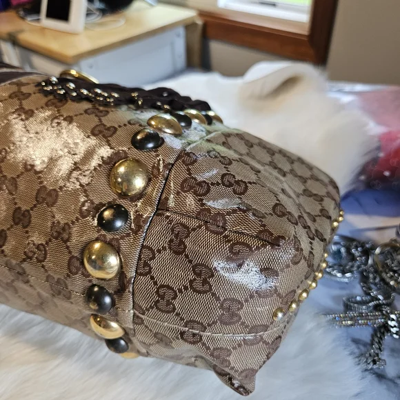 Gucci XL Crystal Fringe Babouska Hobk - Picture 8 of 16